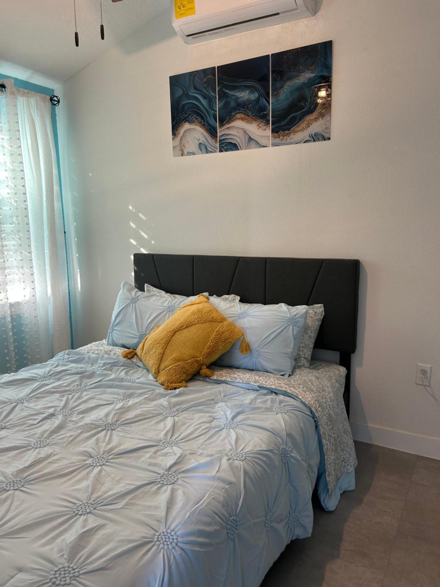 Perfect Getaway-Lovely Cottage House- Near Beaches Nokomis Eksteriør billede
